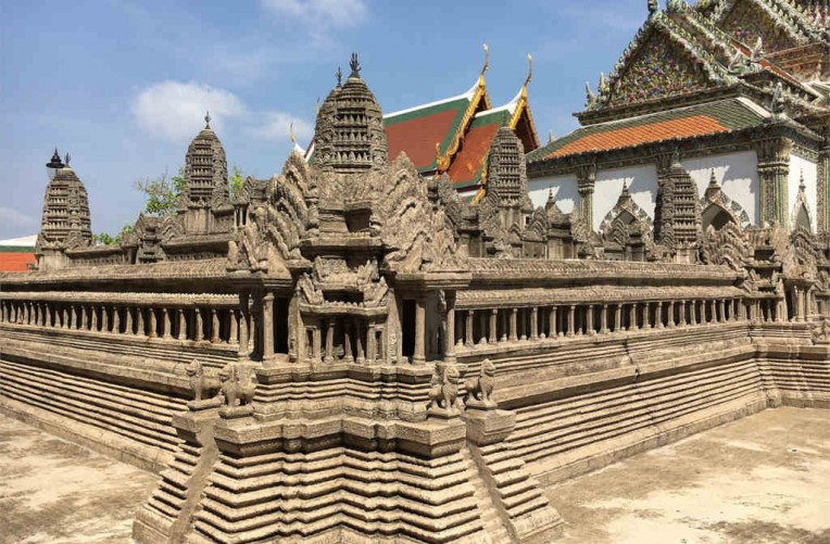 Schoene Aussichten Touristik_Thailand_pixabay_great-palace-1340953_1280